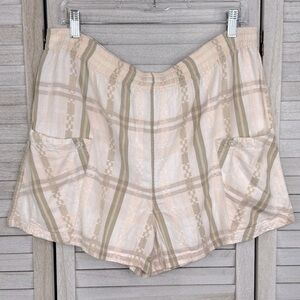 MALU MALU  Women's 80's Vintage Plaid Pull On Shorts Beige/White/Pink-Medium